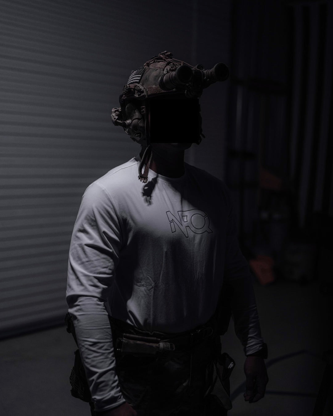 Performance Tee LS - Trace White/Black